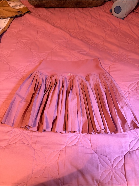 ALO Yoga Dresses & Skirts - ALO Yoga Pink Pleated Skirt